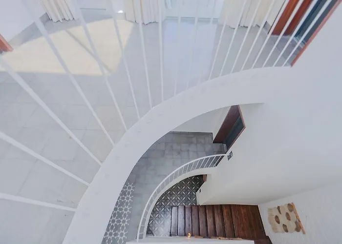 Presidential Luxury Villa Anjuna With Pvt Pool & Bathtub, Most Prime Location